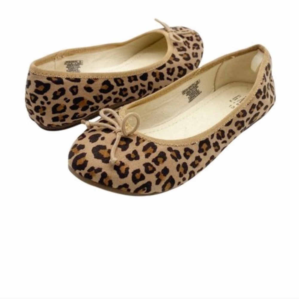 Girls cheetah print Gap Sz 13 slip on ballet flat